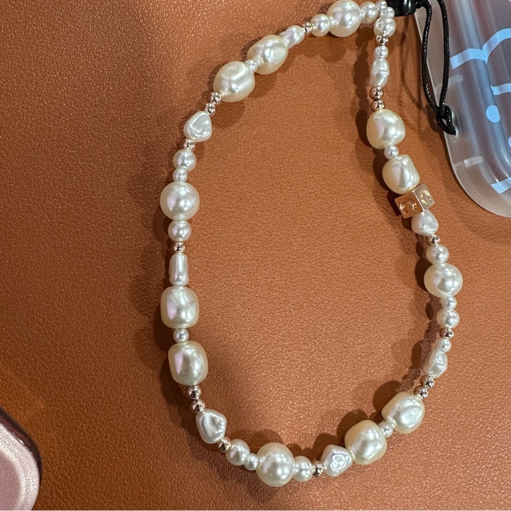Pearls Phone Charm